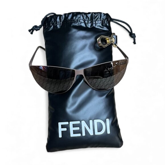 Fendi Aviator Sunglasses – FF Logo Lens – Lightweight Unisex Designer Shades